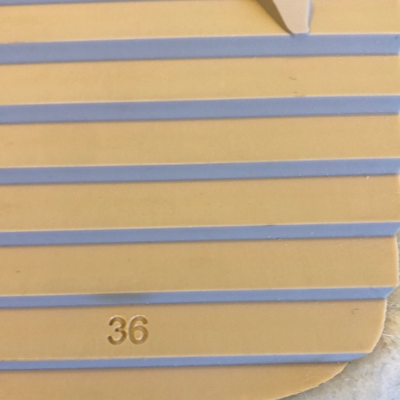 YUME YUME Rare Genuine Shearling Slides Made in Portugal - Picture 5 of 5